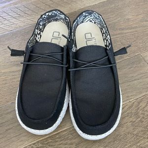 Hey Dude -Wendy Shoe